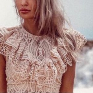 ZARA RUFFLED LACE TOP CREAM BEIGE Size S Cream